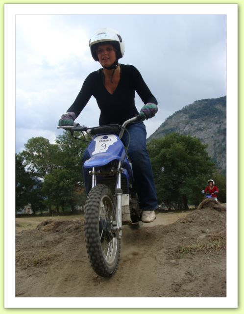 moto vacances sjours colonie trial enduro enfants t sport's vert pyrnes colos motos pays ours nature scurit routire cole course d'orientation