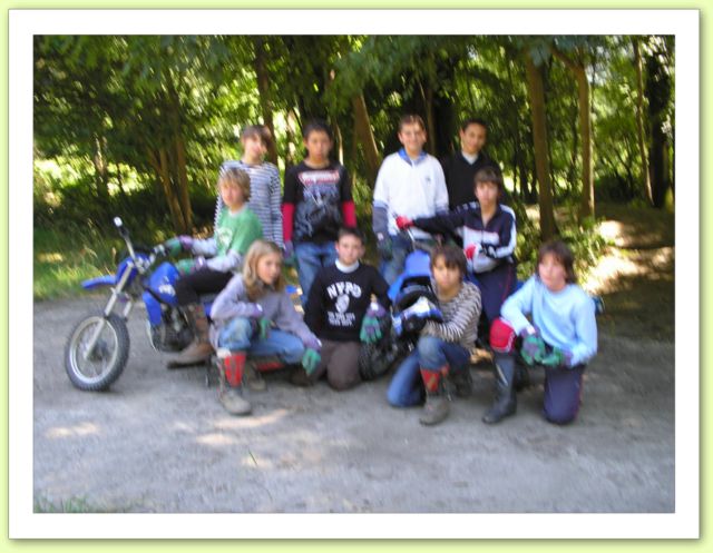 moto vacances sjours colonie trial enduro enfants t sport's vert pyrnes colos motos pays ours nature scurit routire cole course d'orientation